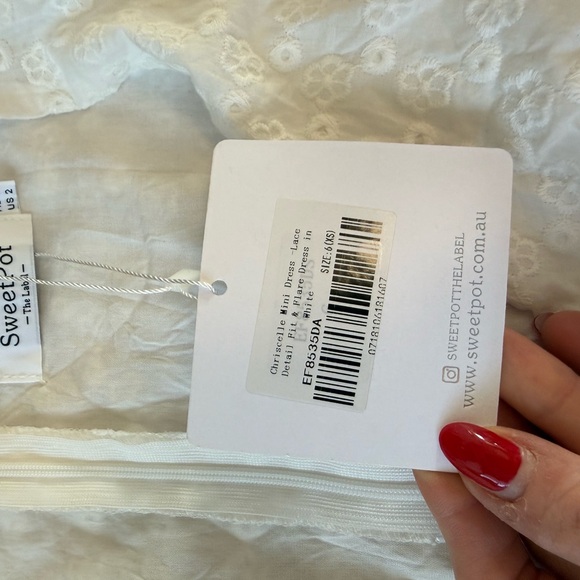 NWT SweetPot The Label White Eyelet Lace Mini Dress Puff Sleeve Bridal Size 2 - Picture 13 of 14